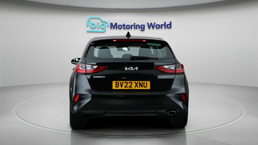 Kia Ceed 2 Black #6
