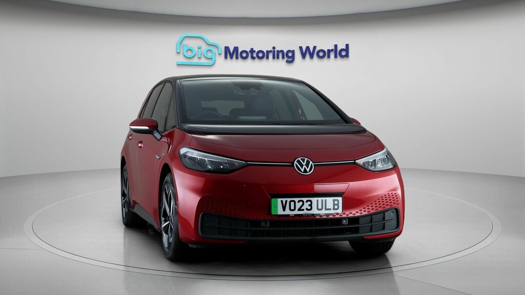 Volkswagen ID.3 Life Red #2