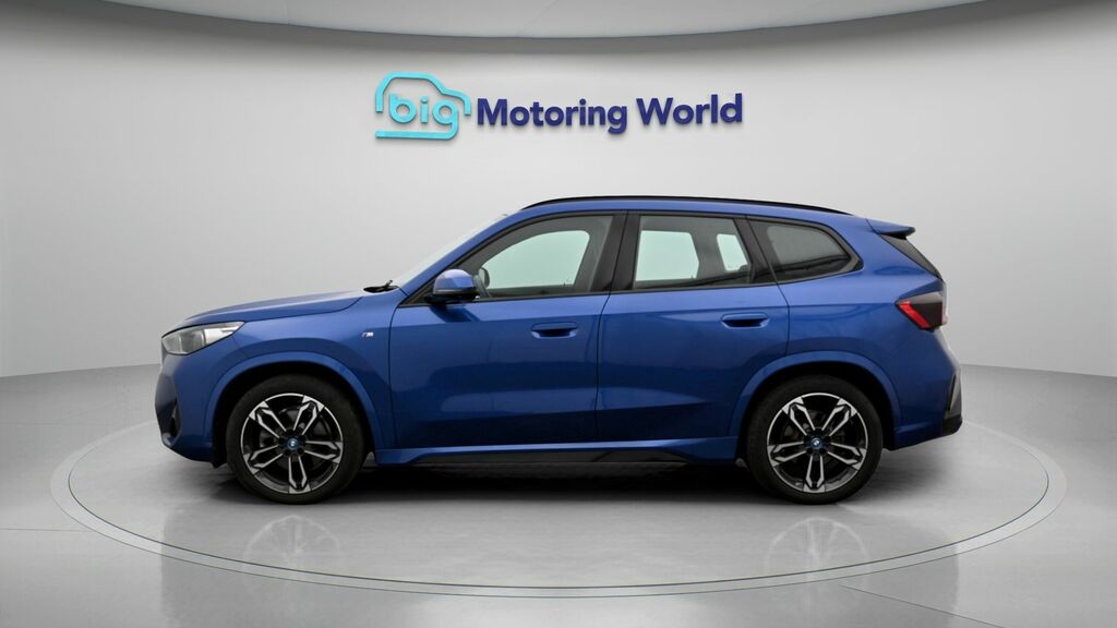 BMW iX1 M Sport Blue #4