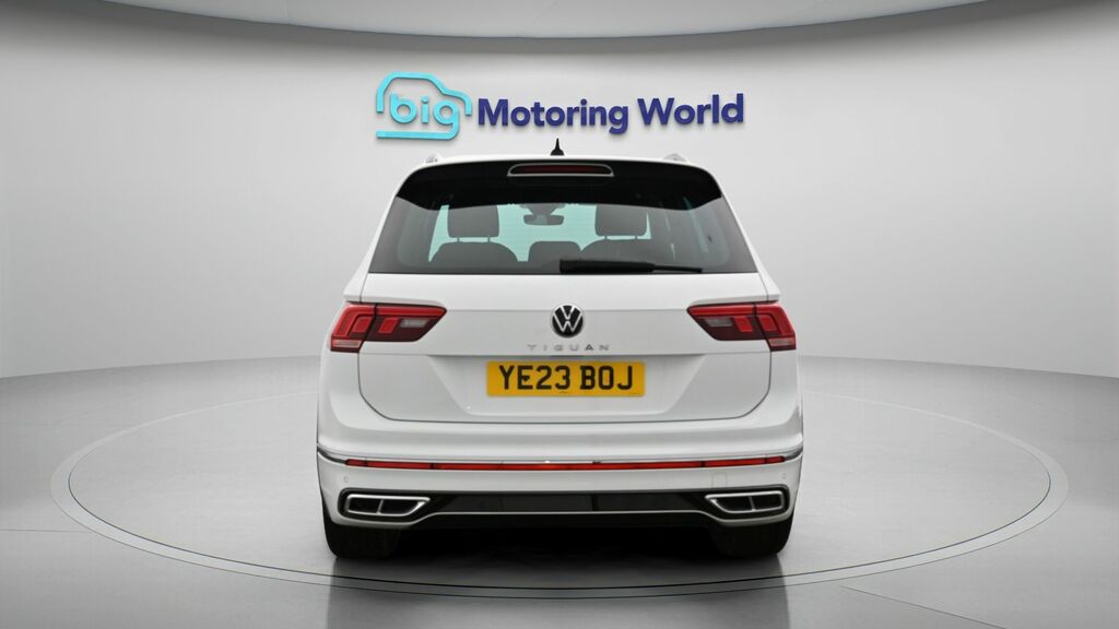Volkswagen Tiguan R-line Edition YE23BOJ White #6
