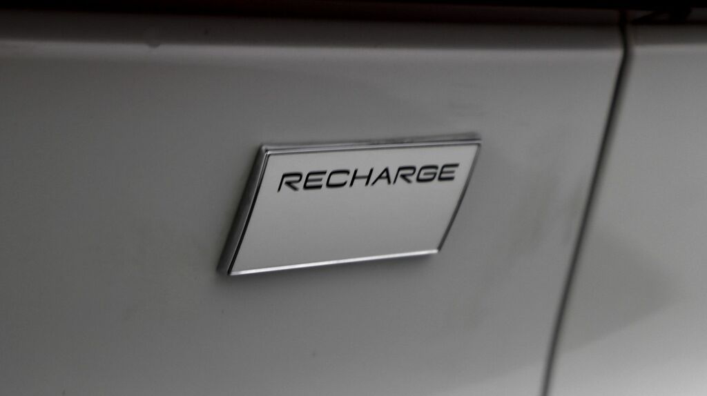 Volvo C40 Recharge Core, Single Motor, Climate Pac Grey #21