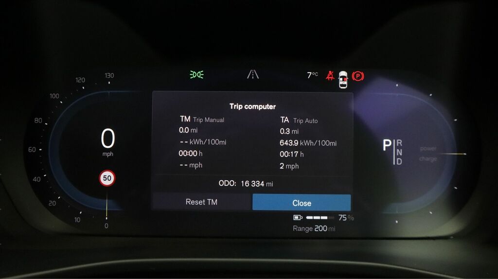 Volvo C40 Recharge Core, Single Motor, Climate Pac Grey #10