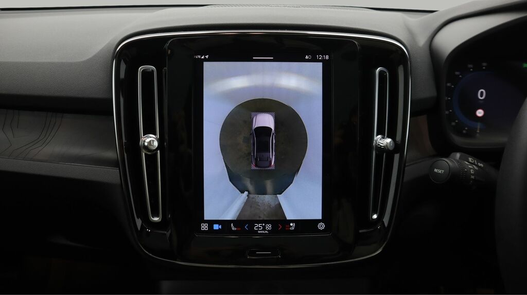 Volvo C40 Recharge Core, Single Motor, Climate Pac Grey #27