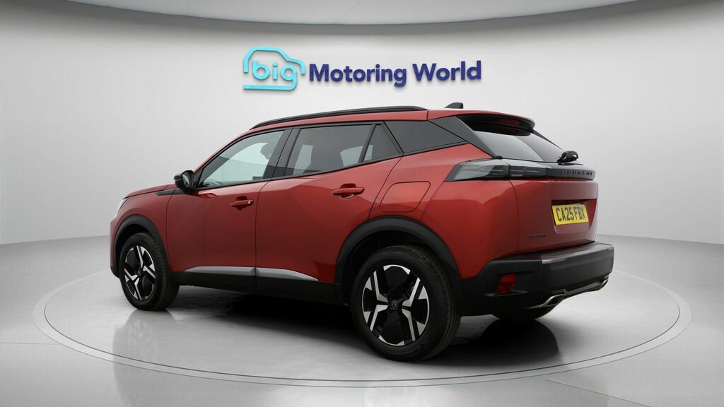 Peugeot 2008 Allure Red #5