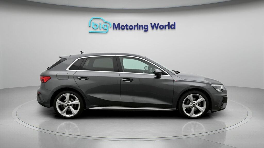 Audi A3 35 Tfsi Edition 1 S Tronic Black #8