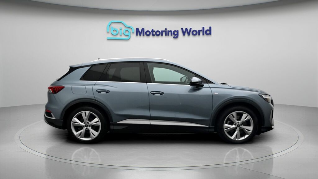Audi Q4 E Tron 210Kw 45 82Kwh Black Edition 2024  #8