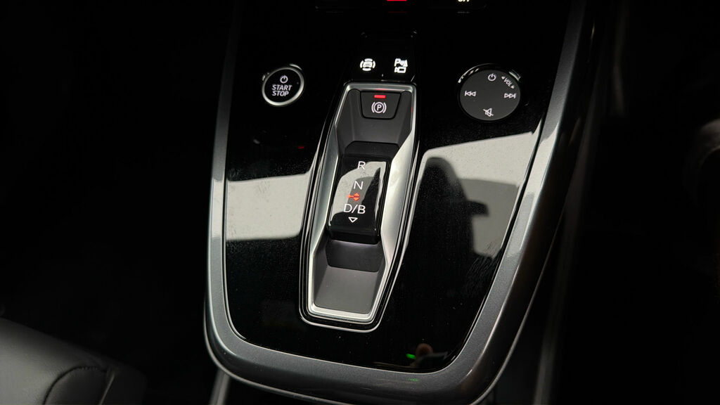 Audi Q4 E Tron 210Kw 45 82Kwh Black Edition 2024  #26