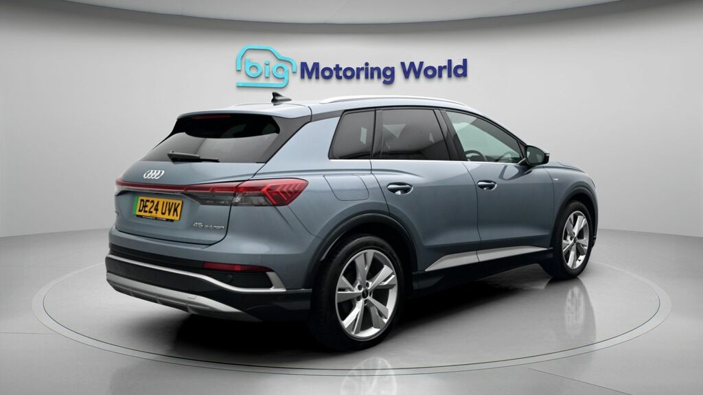 Audi Q4 E Tron 210Kw 45 82Kwh Black Edition 2024  #7
