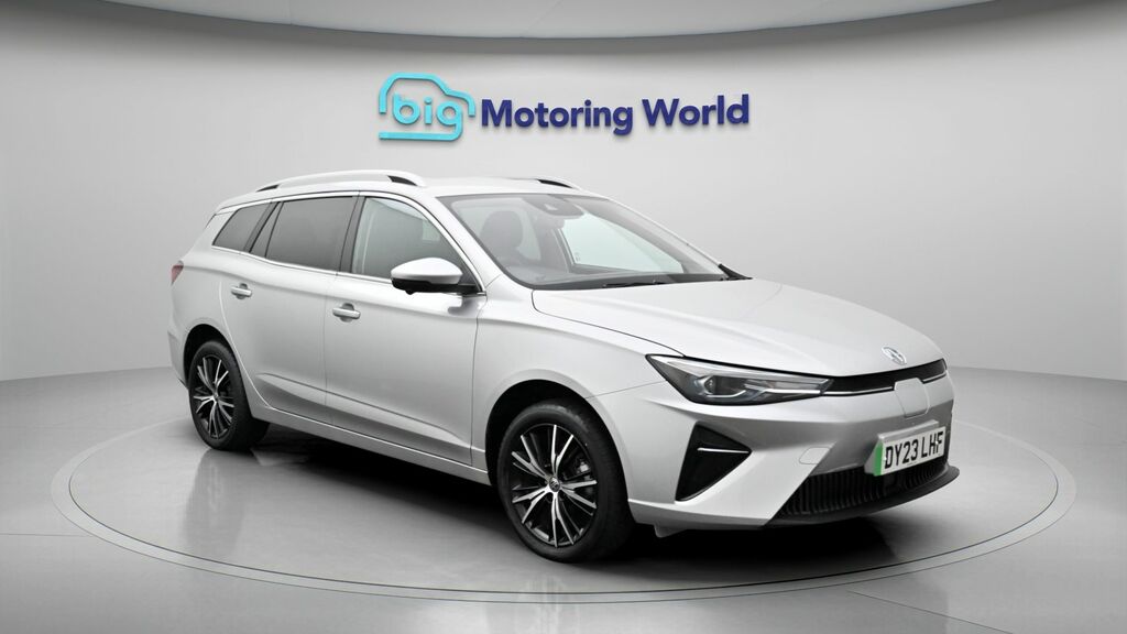 MG MG5 Trophy Long Range Silver