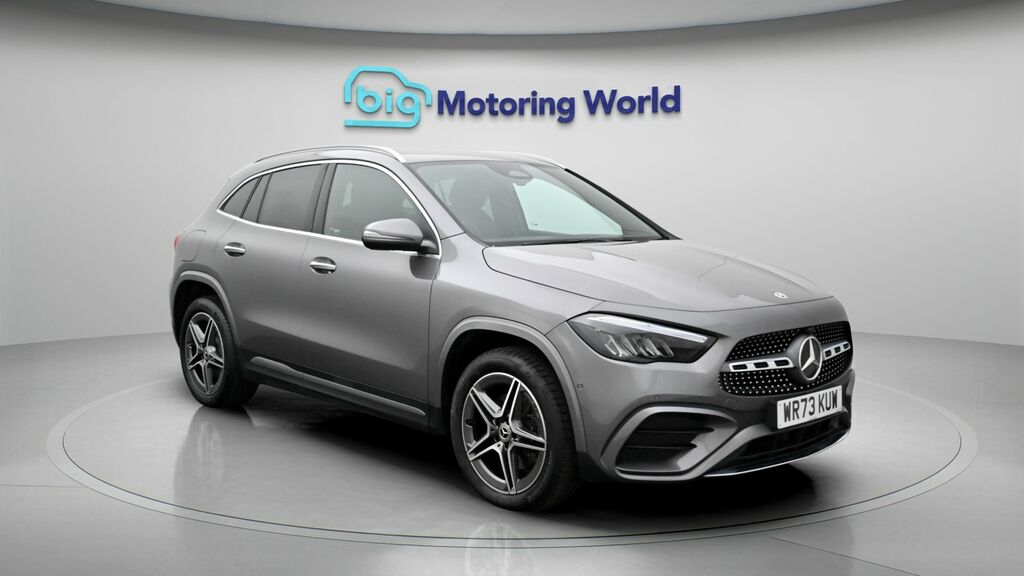 Mercedes-Benz GLA Class Amg Line Grey