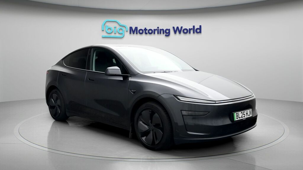 Tesla Model Y Y Model Y Rwd Grey