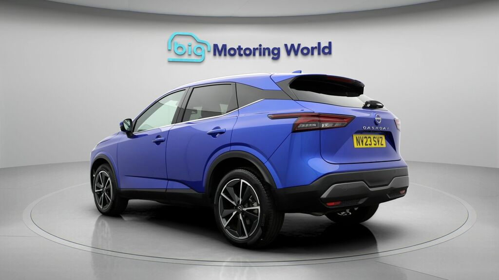 Nissan Qashqai Tekna Blue #5