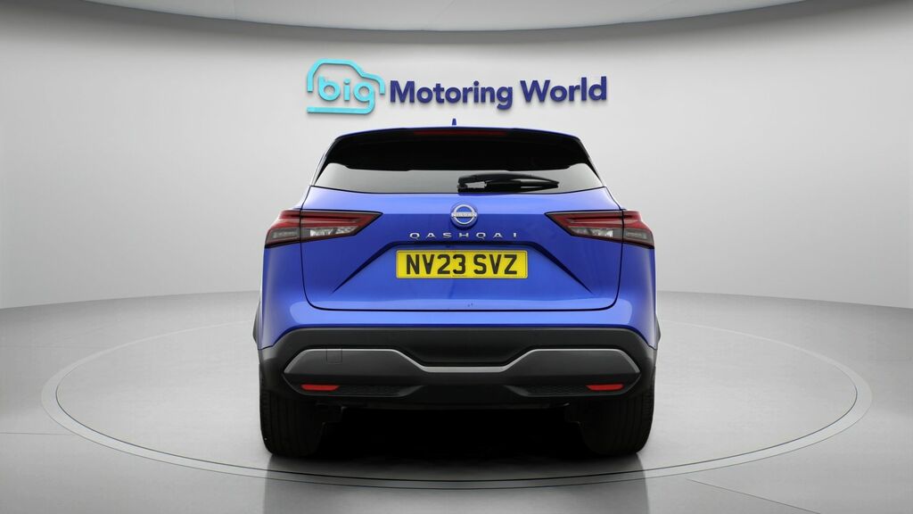 Nissan Qashqai Tekna Blue #6