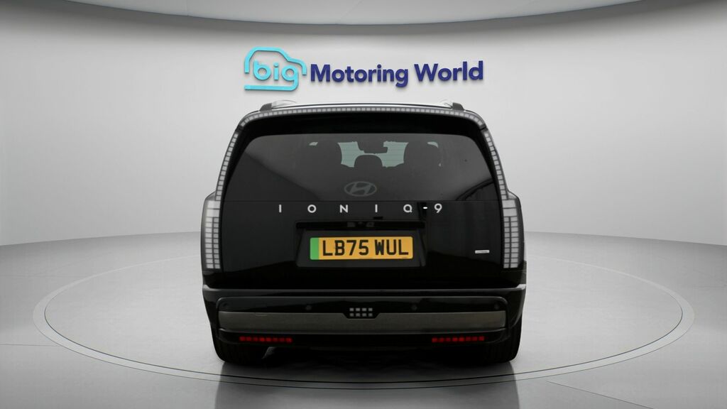 Hyundai Ioniq Calligraphy Black #6