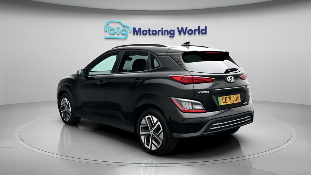 Hyundai Kona Ultimate Black #5