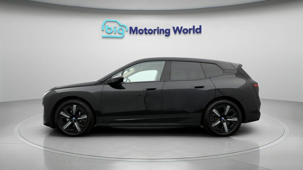BMW iX Sport Black #4