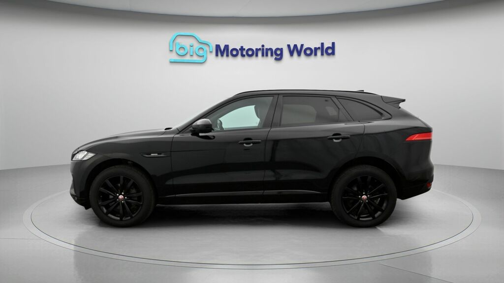 Jaguar F-Pace R-sport LT20ACY Black #4