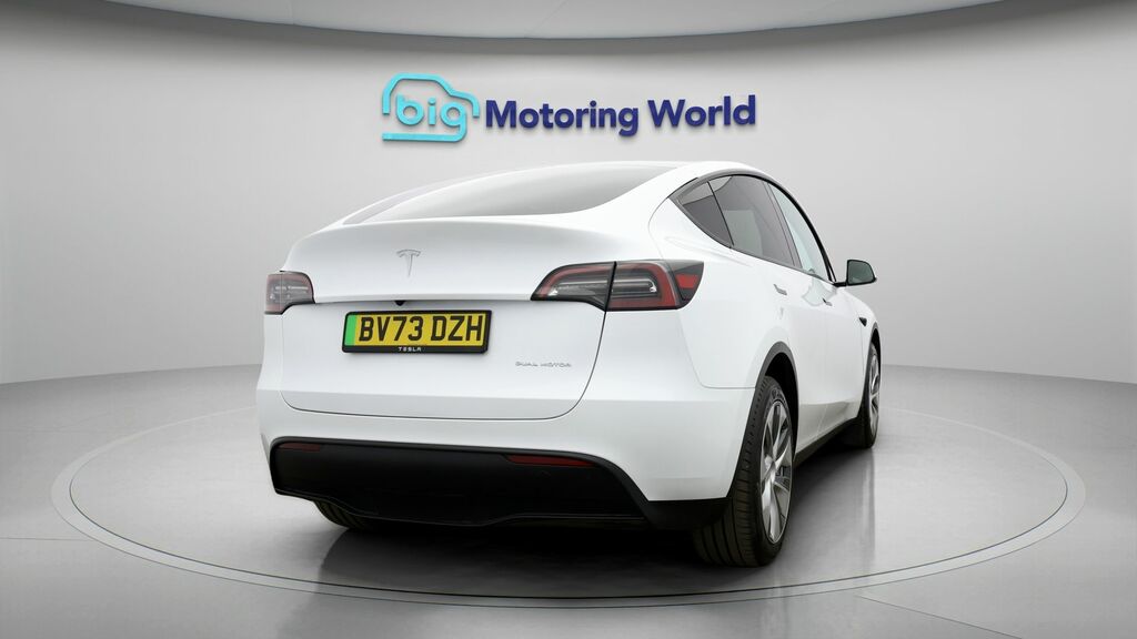 Tesla Model Y Long Range BV73DZH White #6