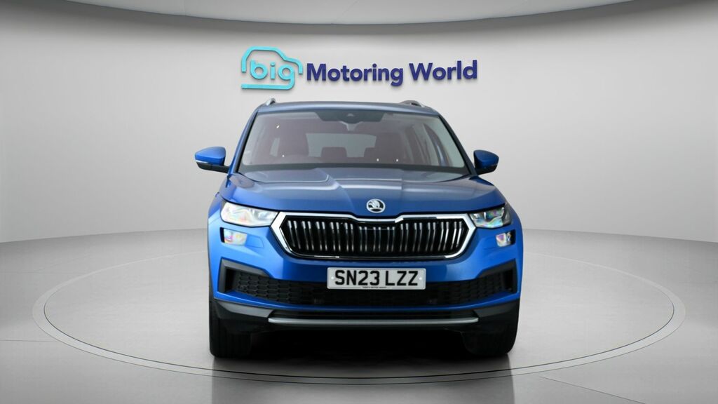 Skoda Kodiaq Se L Executive SN23LZZ Blue #2