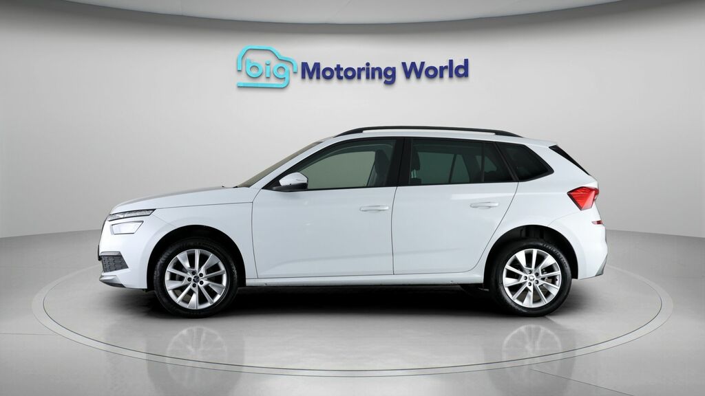 Skoda Kamiq Se Drive WG23VJU White #4
