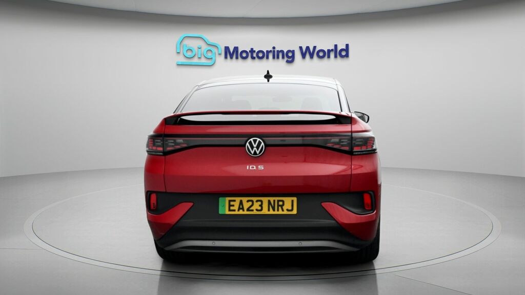 Volkswagen ID.5 Style Red #6