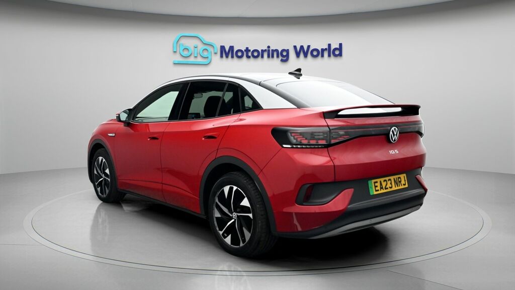 Volkswagen ID.5 Style Red #5