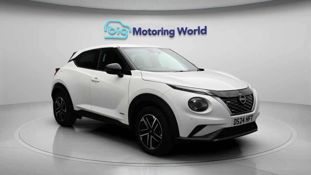 Nissan Juke N-connecta White