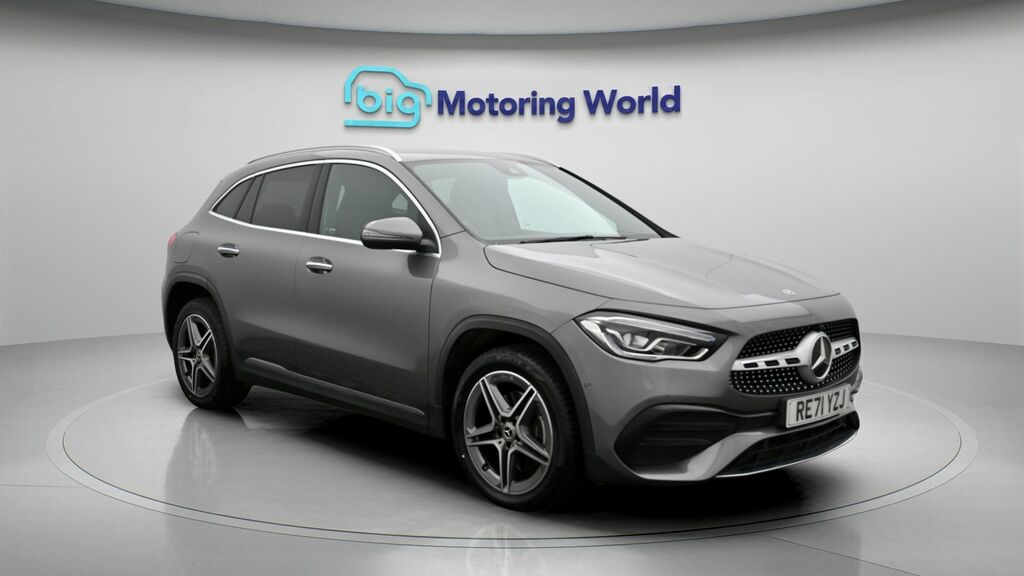 Mercedes-Benz GLA Class Exclusive Edition Grey