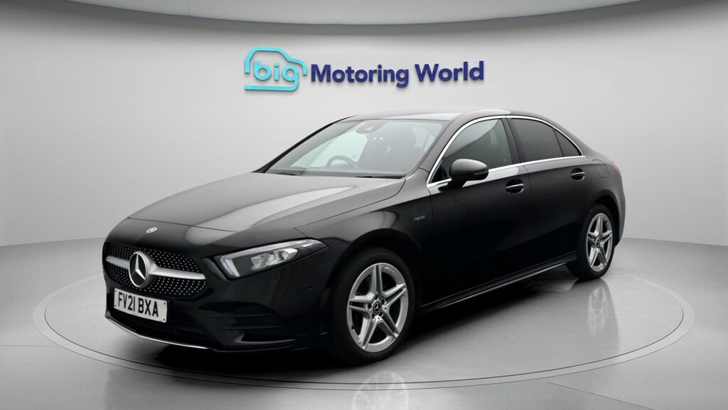 Mercedes-Benz A Class Amg Line FV21BXA Black #3