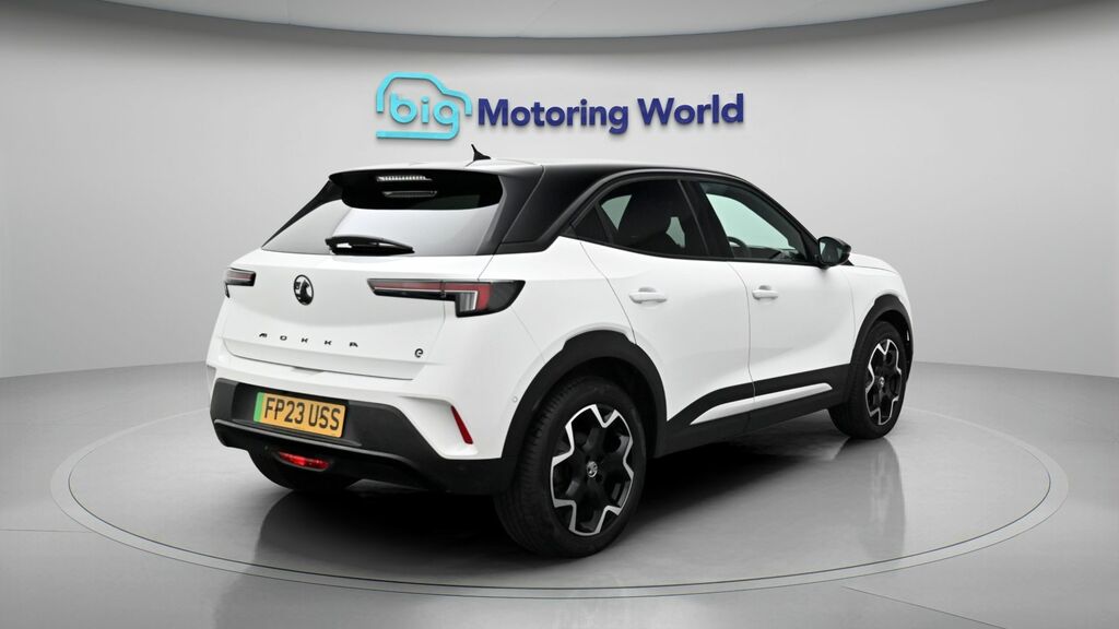 Vauxhall Mokka-e Ultimate White #6