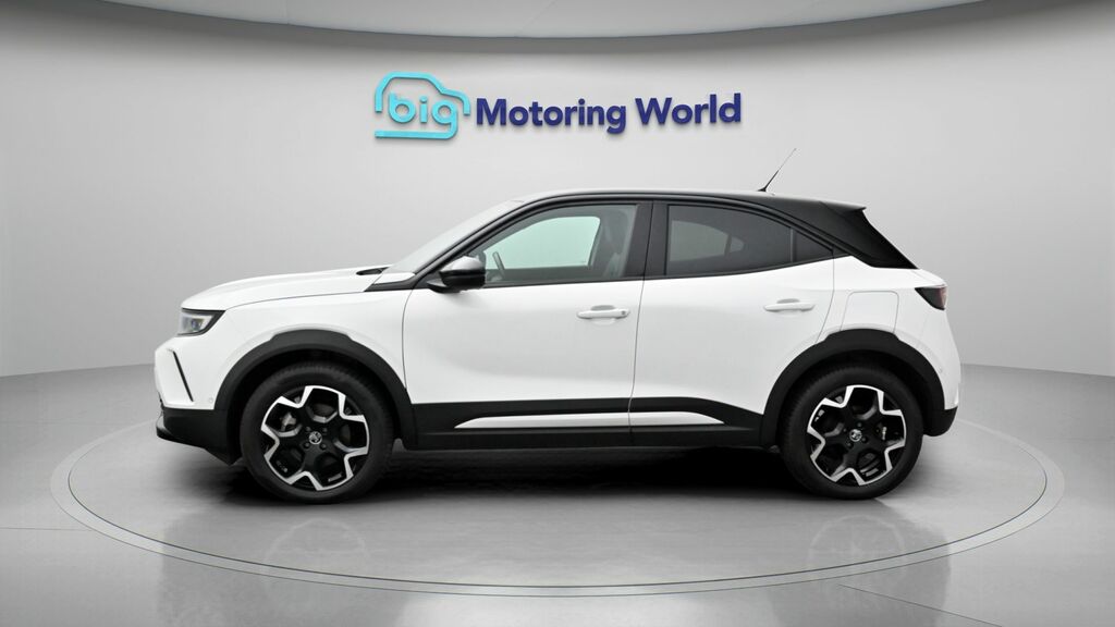 Vauxhall Mokka-e Ultimate White #3