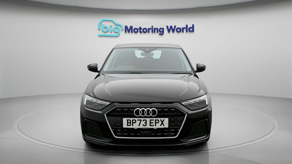Audi A1 Sport Black #2