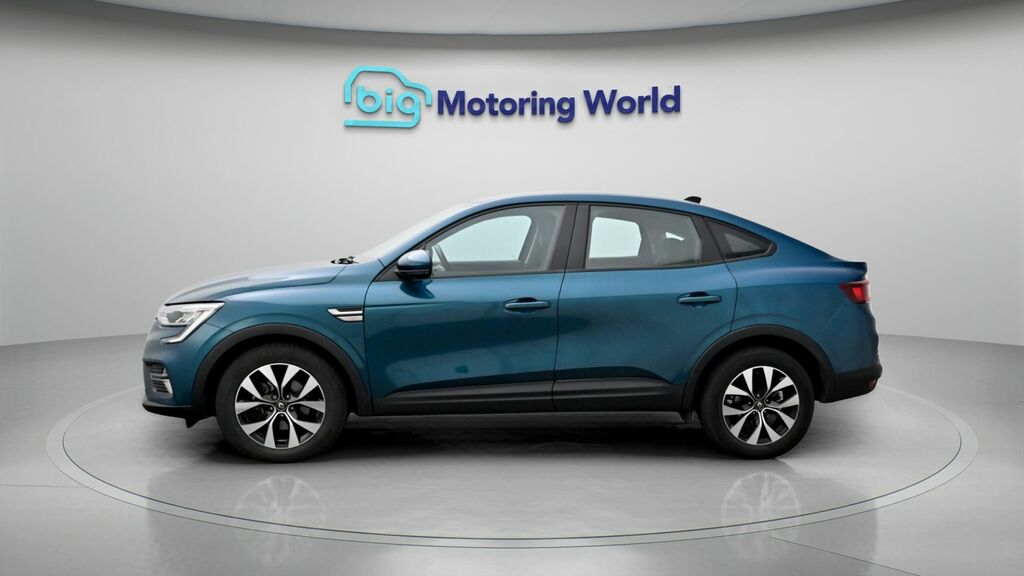 Renault Arkana Iconic Blue #4