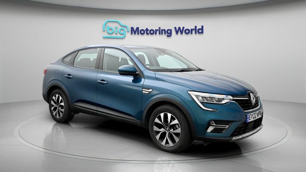 Renault Arkana Iconic Blue