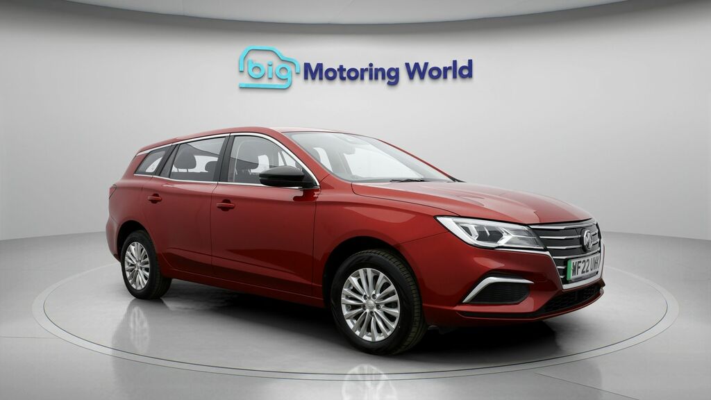 MG MG5 Excite Long Range Red