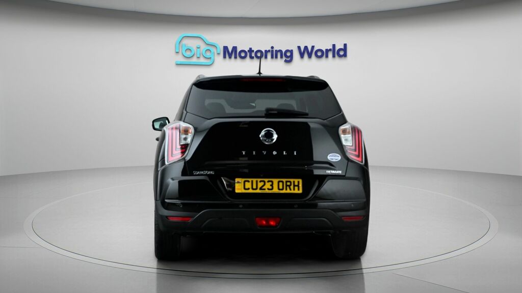 SsangYong Tivoli Ultimate Nav Black #6