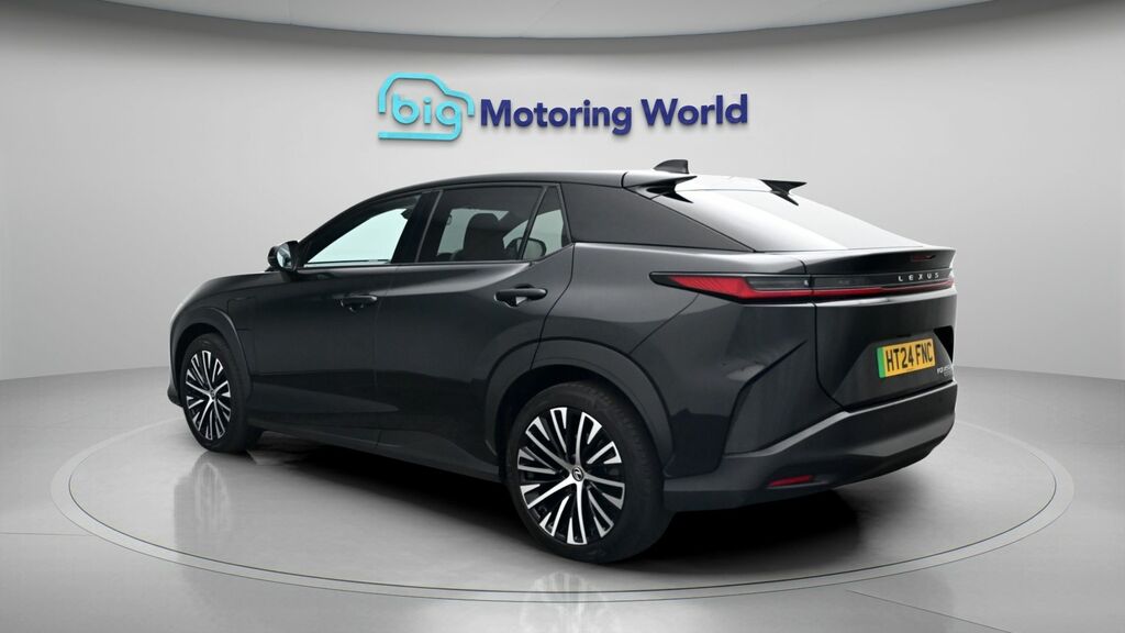 Lexus RZ Premium Plus Black #5