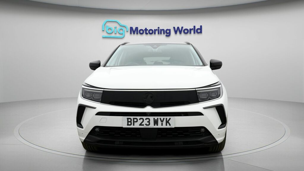 Vauxhall Grandland Ultimate BP23WYK White #2