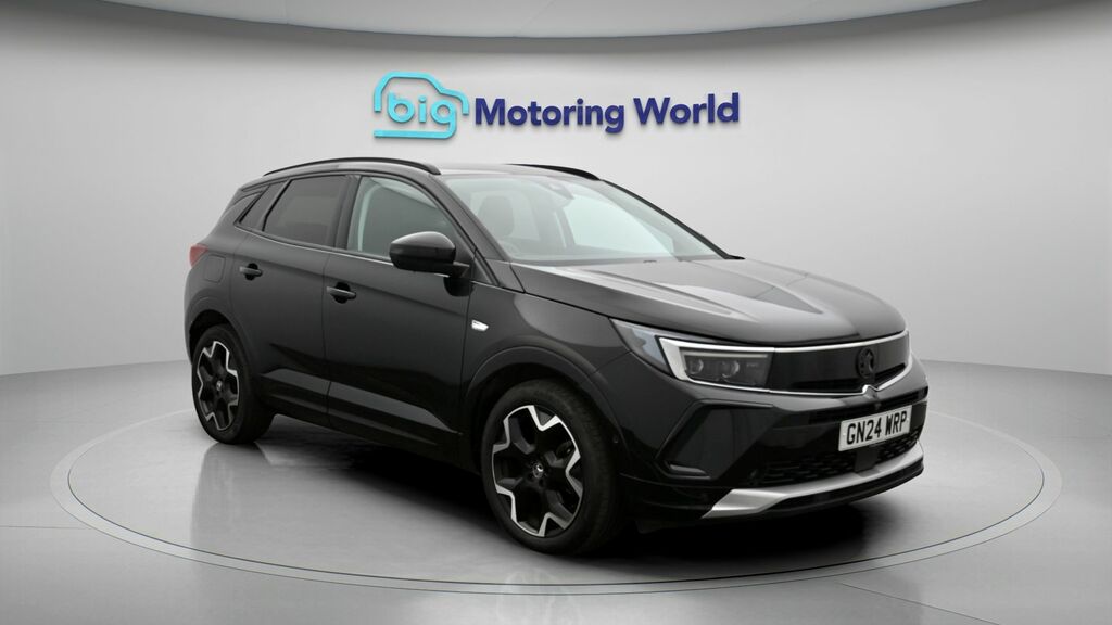 Vauxhall Grandland Ultimate Black
