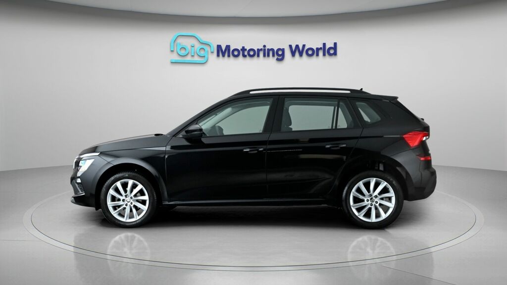 Skoda Kamiq Se Black #4