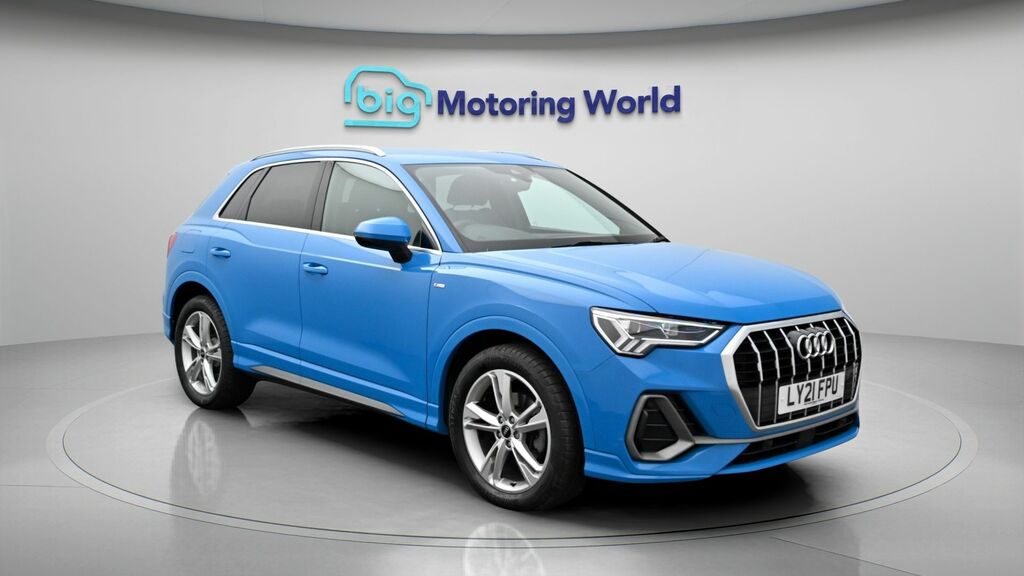 Audi Q3 S Line Blue