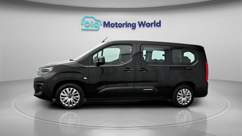 Citroen e-Berlingo Plus XL Black #4
