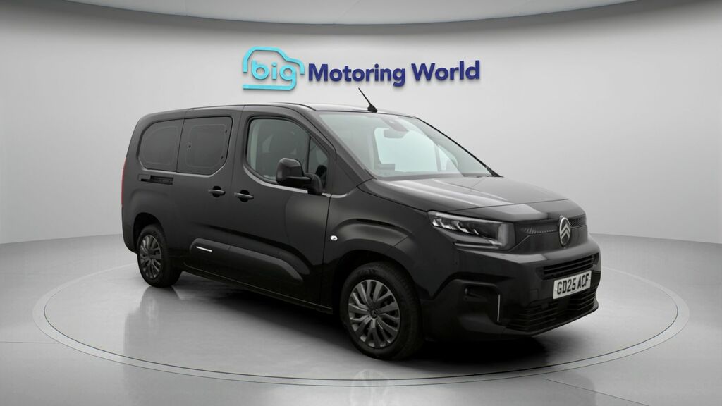 Citroen e-Berlingo Plus XL Black