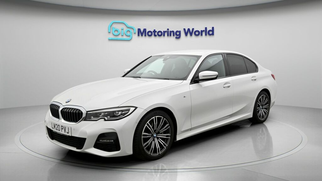 BMW 3 Series M Sport LM20PVJ White #3