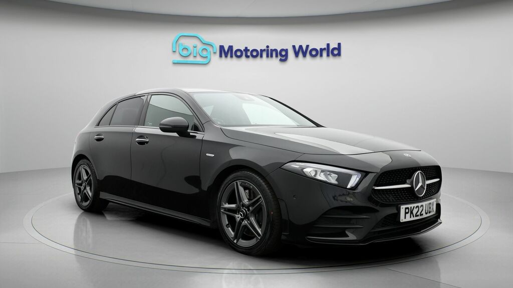 Mercedes-Benz A Class Amg Line Edition PK22UBX Black