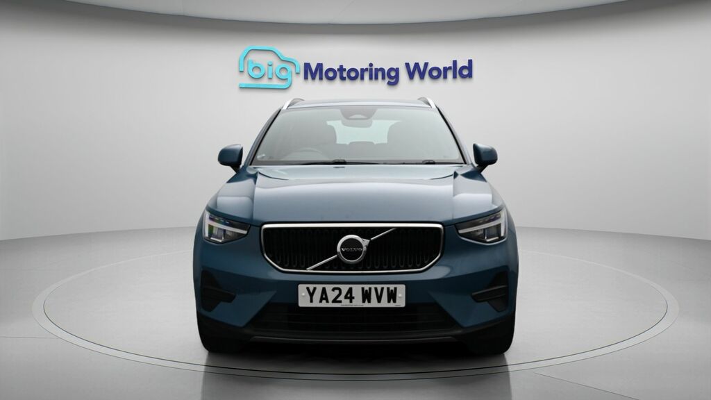 Volvo XC40 Core YA24WVW Blue #2