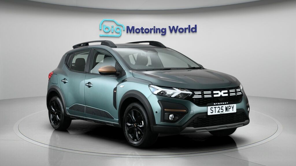 Dacia Sandero Stepway Extreme Green