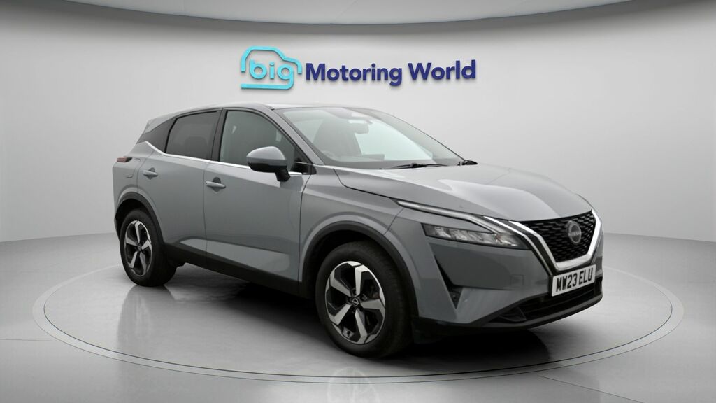 Nissan Qashqai N-connecta Grey