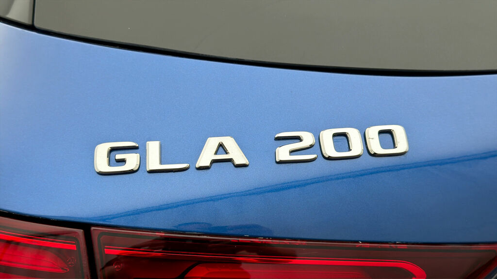 Mercedes-Benz GLA Class Gla 35 4Matic Premium Plus Black #19