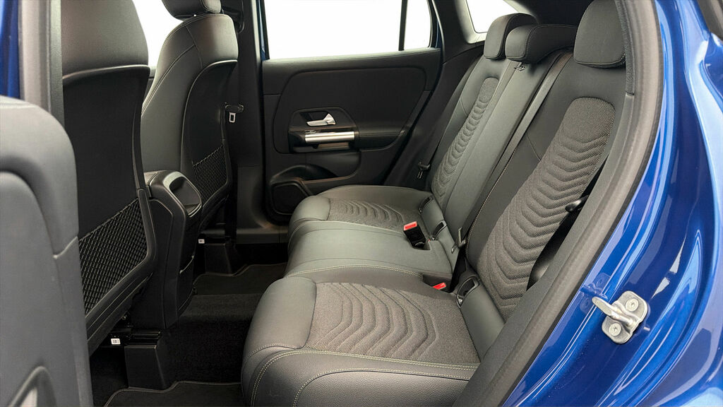 Mercedes-Benz GLA Class Gla 35 4Matic Premium Plus Black #15